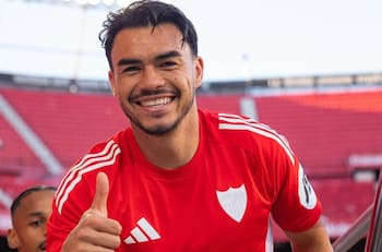 “Estaré apoyando desde afuera”: Gabriel Suazo será un hincha más en el Sevilla vs. Betis