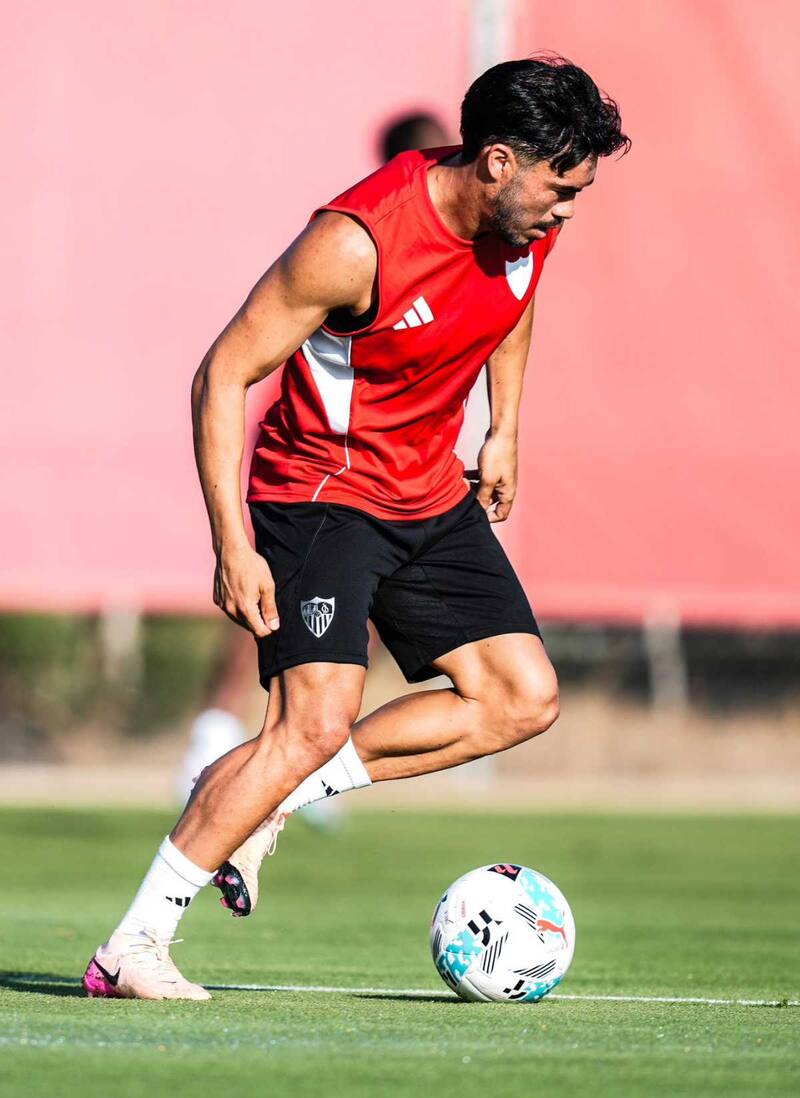 Suma dos entrenamientos en Sevilla.