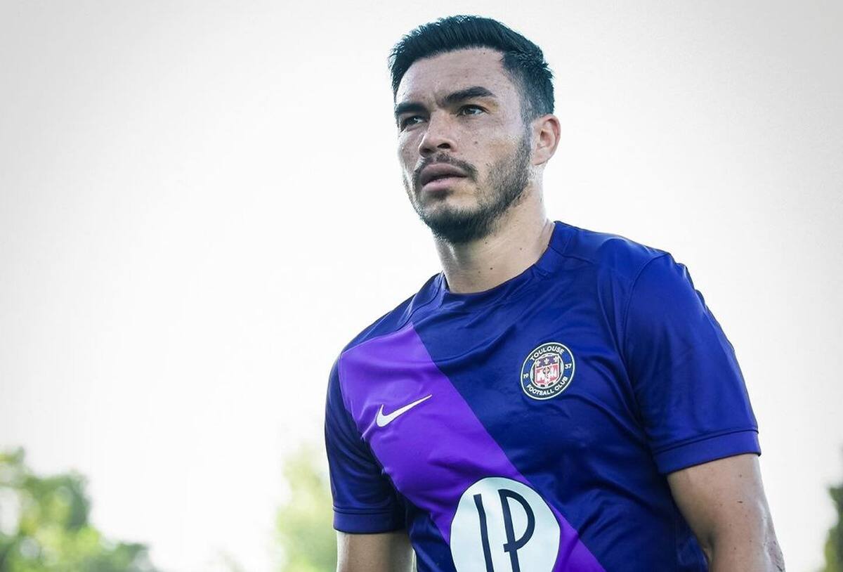 jugando por Toulouse FC. Foto: @gabrielalonso11