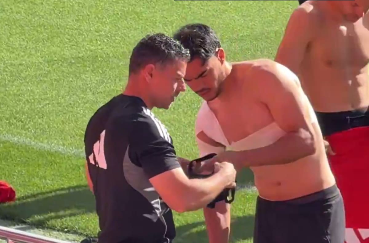 VIDEO | Gabriel Suazo se lleva reto de su DT en Sevilla por esta impensada acción antes de entrenar