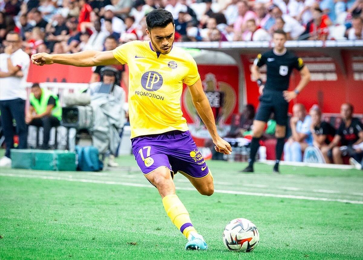 se vio obligado a cambiar de banda para ser titular. Foto: @gabrielalonso11