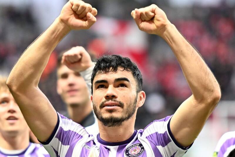 participó en las dos jugadas que finalizaron en los dos tantos del Toulouse, en la victoria por 2-1 ante el Stade Rennais.