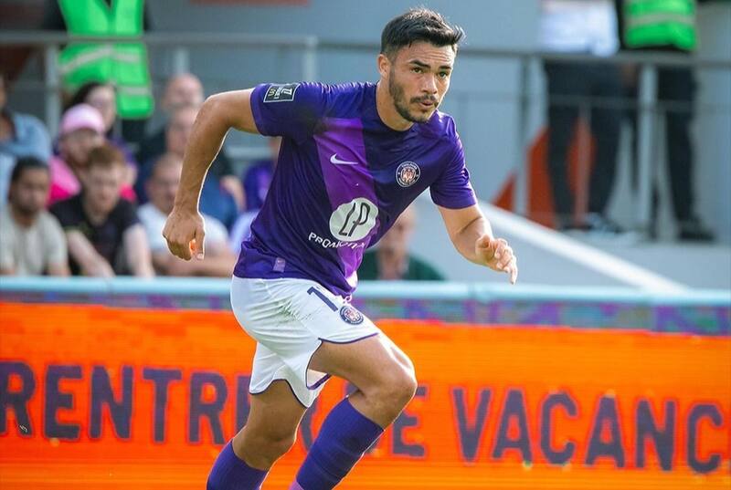 sumó varias críticas por jugar como carrilero por la derecha. Foto: @gabrielalonso11.