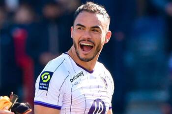 Lo estará mirando Ronaldo: Gabriel Suazo y un duelo para lucirse