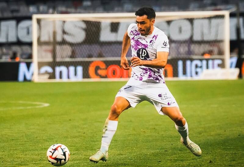 El lateral de La Roja es uno de los cinco mejores carrileros izquierdos de la Ligue 1. Foto: Instagram Gabriel Suazo.