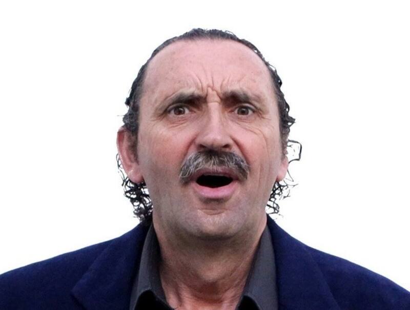 es uno de los invitados de "La Divina Comida"