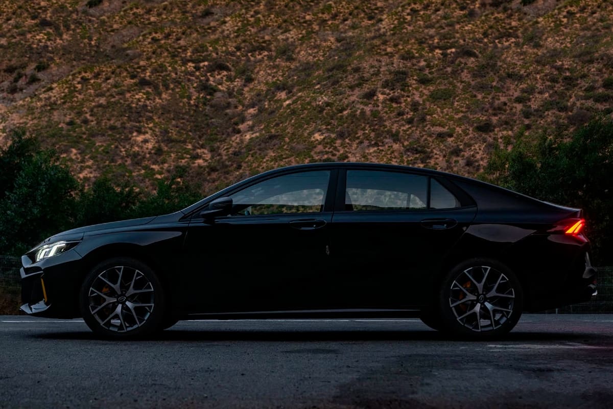 El Empow, forma parte de la misma familia donde encontramos al GAC Emkoo y al GAC Emzoom.