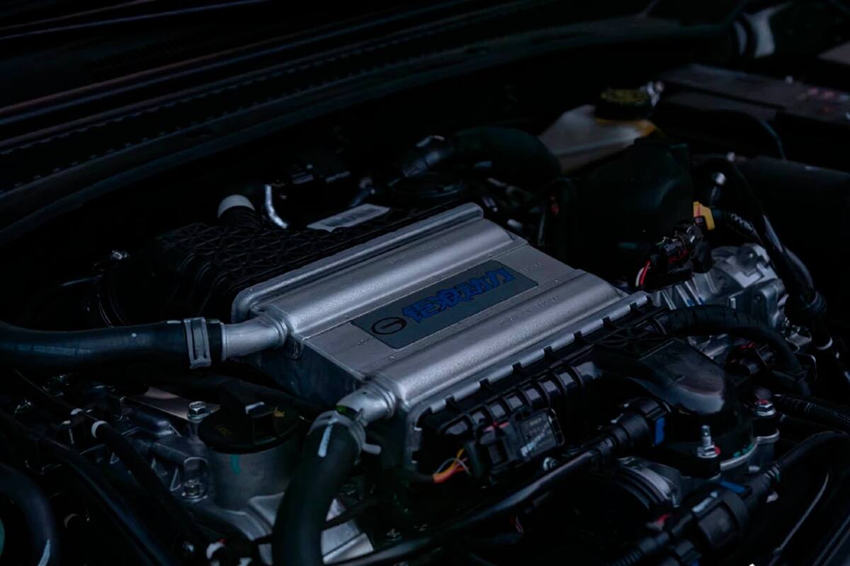 El Empow es impulsado por un 1.5 turbo de 174 Hp y 270 Nm de torque.