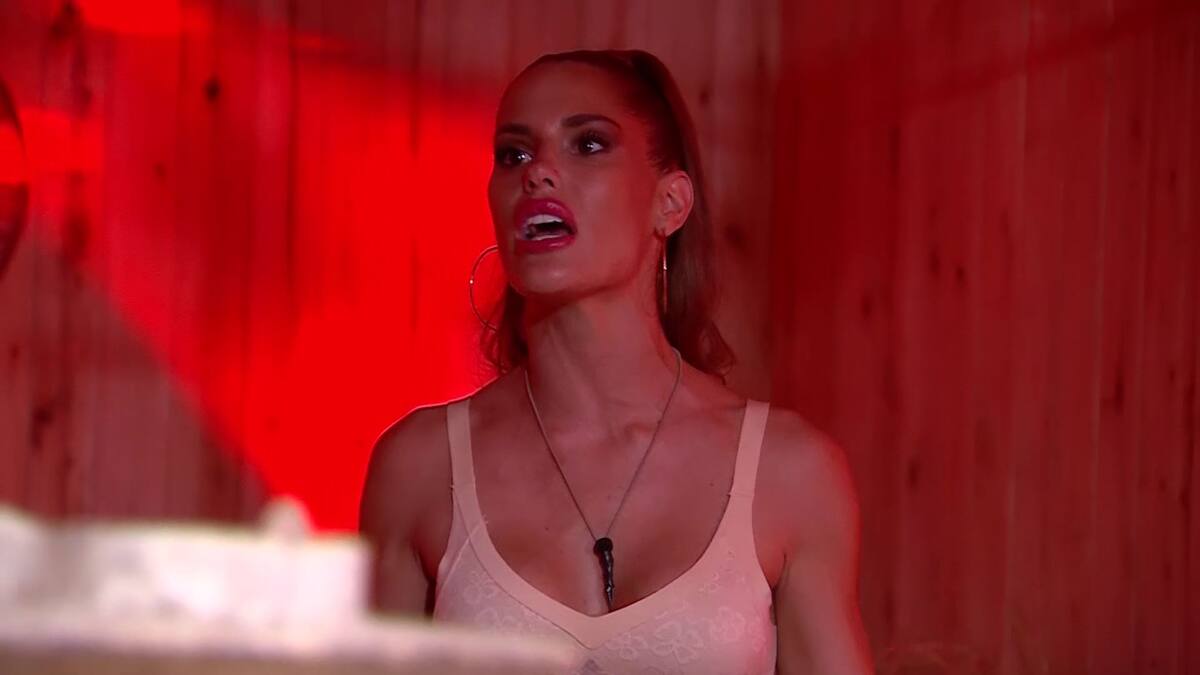 Gala Caldirola está enojada con Luis Mateucci en "Ganar o Servir".