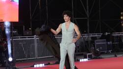 VIDEO: Revive el paso de Jorge López por la alfombra roja de la Gala del Festival de Viña 2025