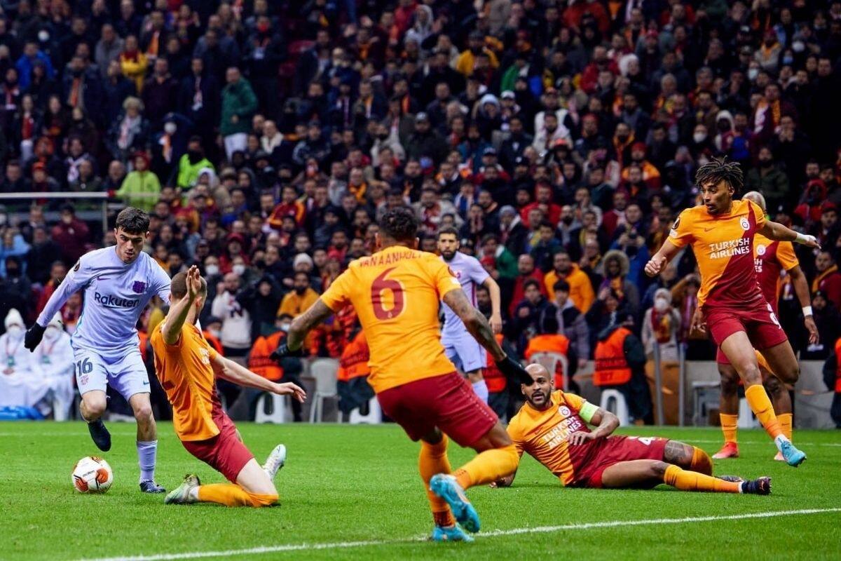 El equipo más ganador de la historia de Turquía suma bonos para ser el próximo destino de Alexis Sánchez.