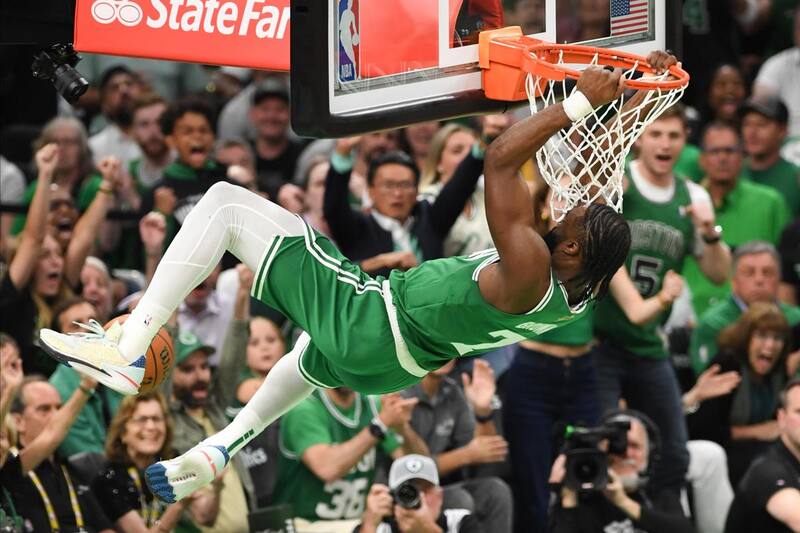 La NBA le da más gasolina a sus franquicias. Mientras los derechos de transmisión sigan vendiéndose bien, la plata sobra.