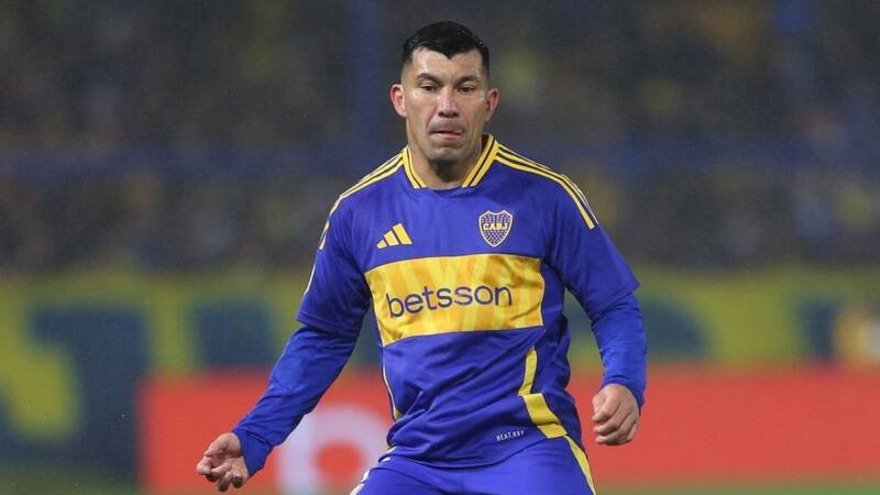 La UC mira atenta: la decisión de Boca Juniors con Gary Medel que puede sentenciar su futuro