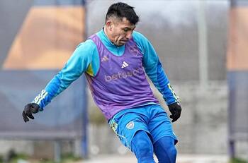 Boca se fija en un ex campeón con la UC para ser el nuevo DT de Gary Medel