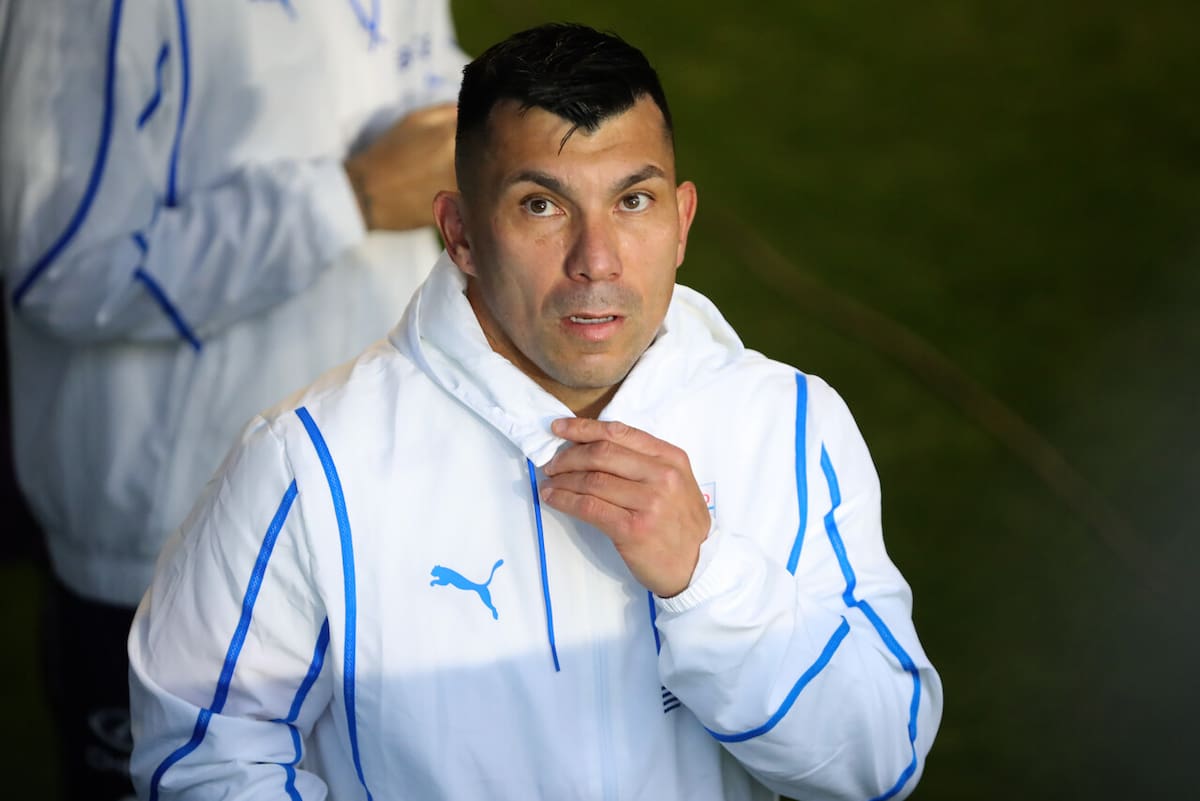 salió con molestias físicas del partido de la UC. Foto: Aton.