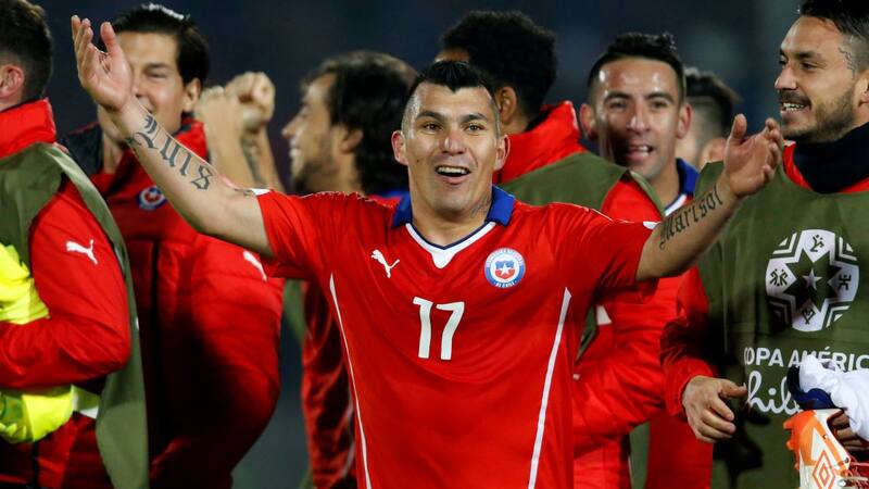 Ranking de sueldos del fútbol chileno: ¿En qué lugar quedará Gary Medel en la UC?