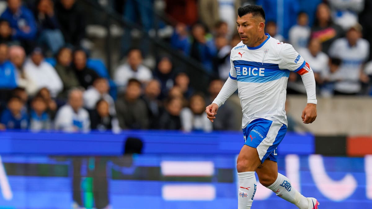 Gary Medel eligió a las grandes promesas del fútbol chileno: destacó a dos figuras de la U y a una joya de la UC
