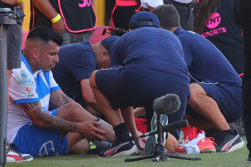 Sufrió una lesión muscular en victoria de la UC sobre Audax Italiano. Foto: Aton.
