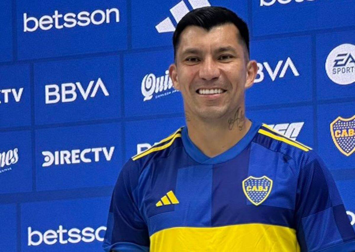 Gary medel ya está totalmente incorporado a Boca Juniors.