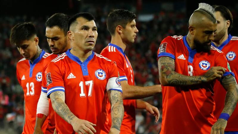 La UC saludó a Gary Medel por su cumpleaños y los hinchas explotaron: “Traidor, vende humo”