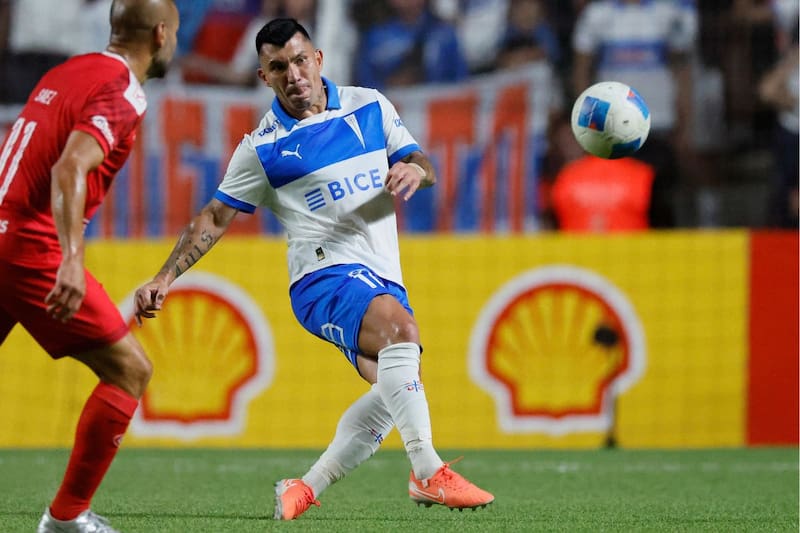 El Pitbull jugó su primer partido como titular en la UC 2025. Foto: Agencia Aton.