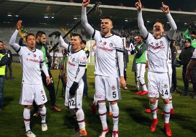 Gary Medel