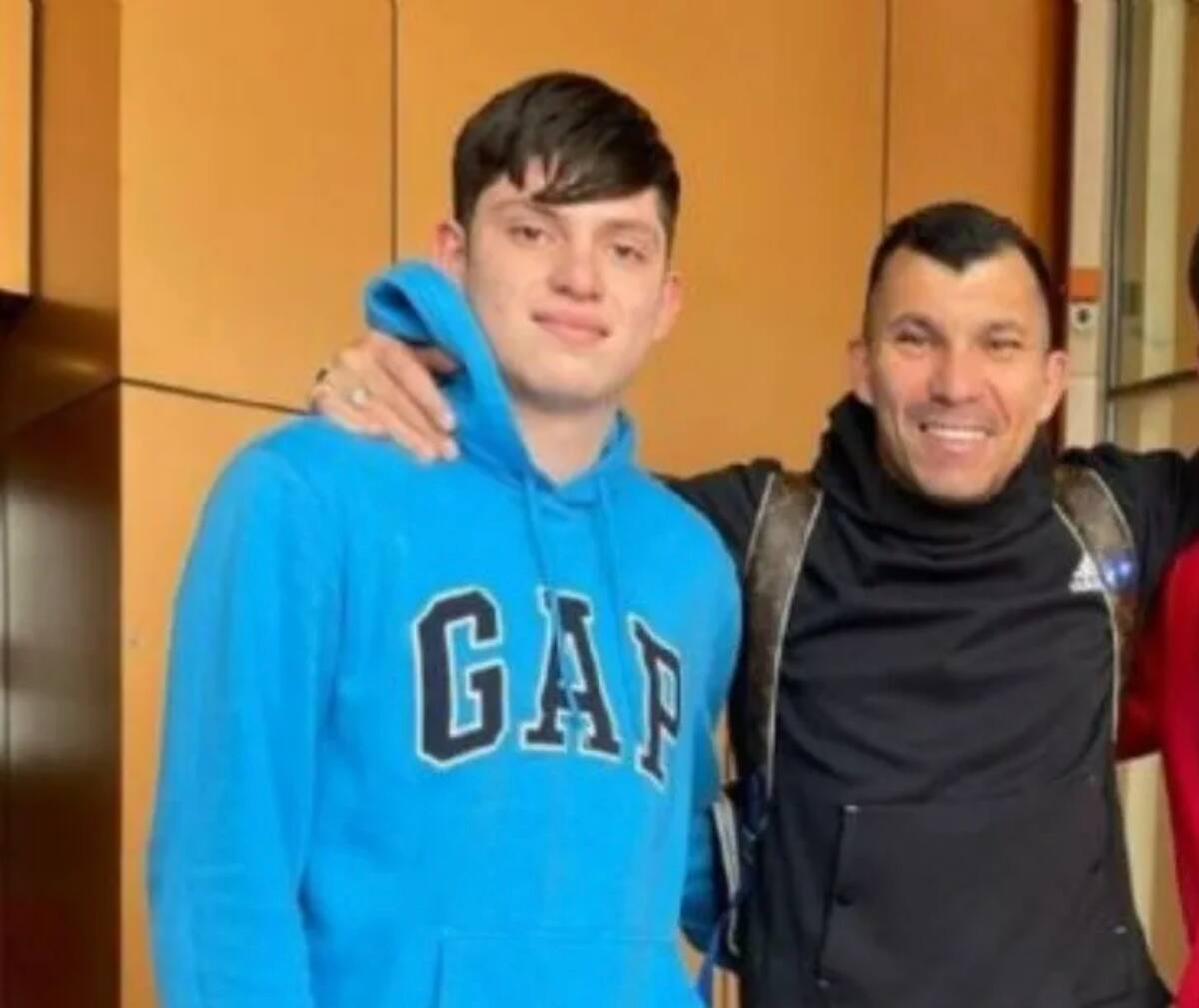 fue detenido por violencia intrafamiliar.