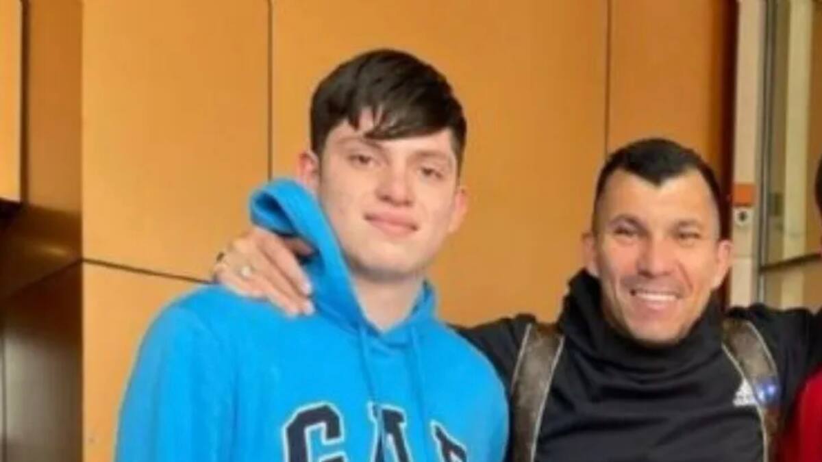 Hijo de Gary Medel es detenido por agresiones contra su pareja en Las Condes