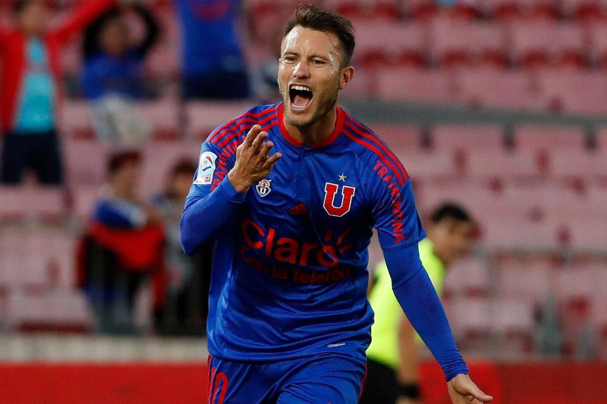 recordó a los entrenadores que tuvo en Universidad de Chile. Foto: Agencia Aton.
