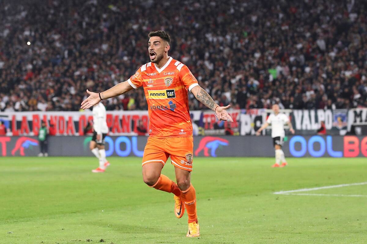 Gastón Rodríguez no estará disponible hasta la segunda rueda del Campeonato Nacional. Foto: Pepe Alvujar/Photosport