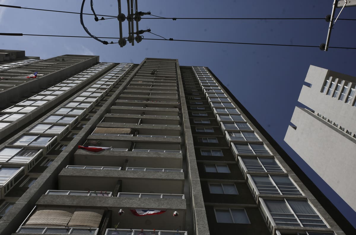 Malas noticias: este es el monto en que aumentarán los gastos comunes en edificios chilenos