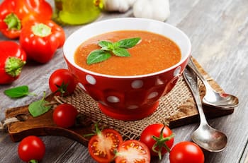 Receta de gazpacho español: así puedes preparar esta refrescante y rápida sopa fría perfecta para el verano