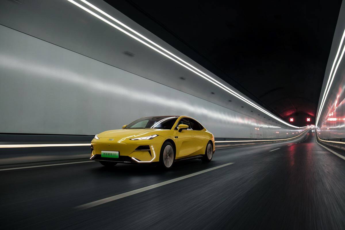 La tensión entre Europa y China por los aranceles a los autos eléctricos no se detiene