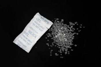 ¡No las botes!: Estos son otros usos que puedes darle a las bolsas de gel de sílice