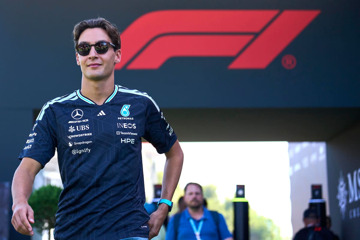 El británico estuvo impecable en las clasificaciones del Gran Premio de Barcelona.