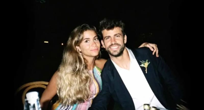 El exfutbolista prefirió estar con su novia.