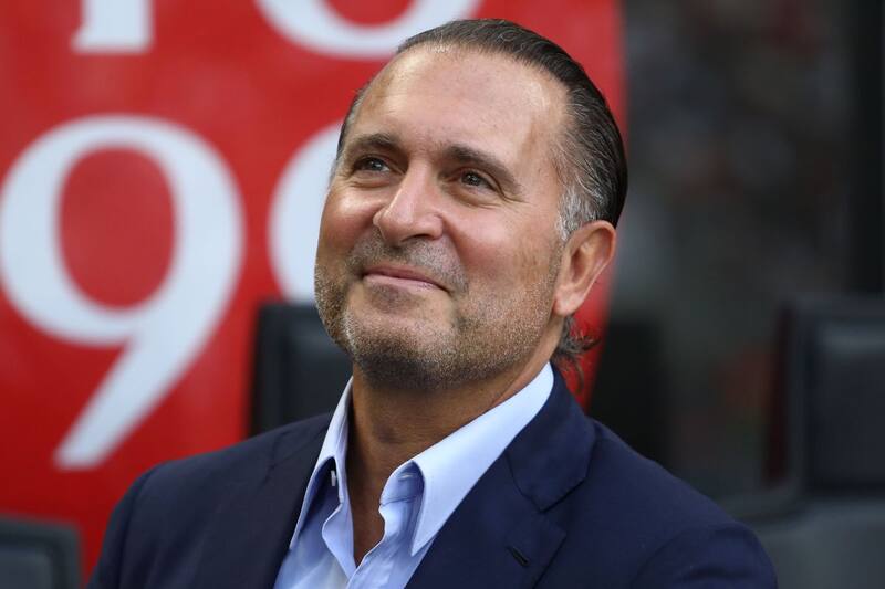 fundador de RedBird.