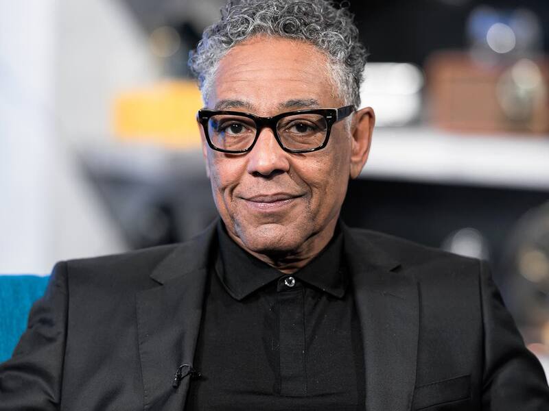 Giancarlo Esposito es el tío Stan.