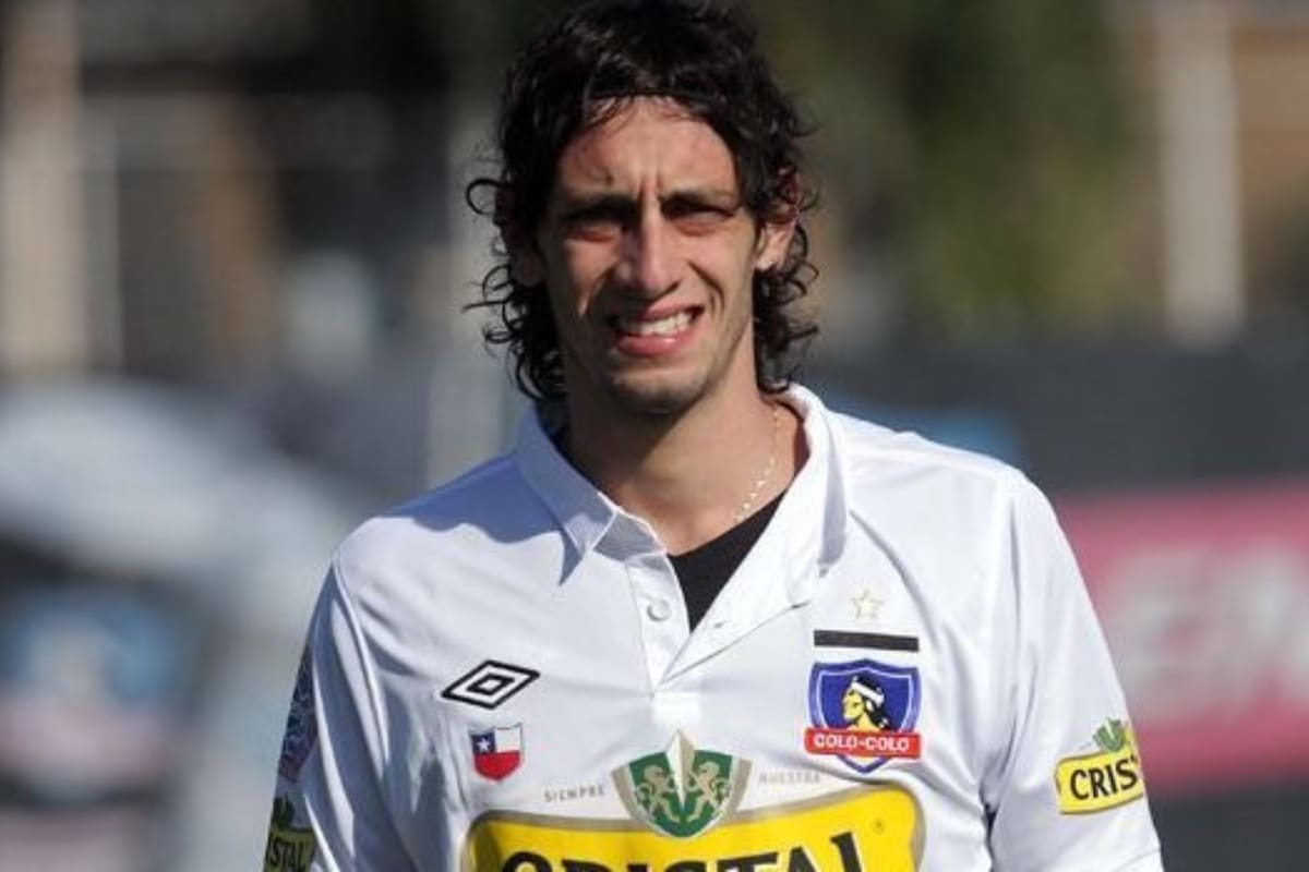 llegó en 2010 a Colo Colo proveniente de Huracán.
