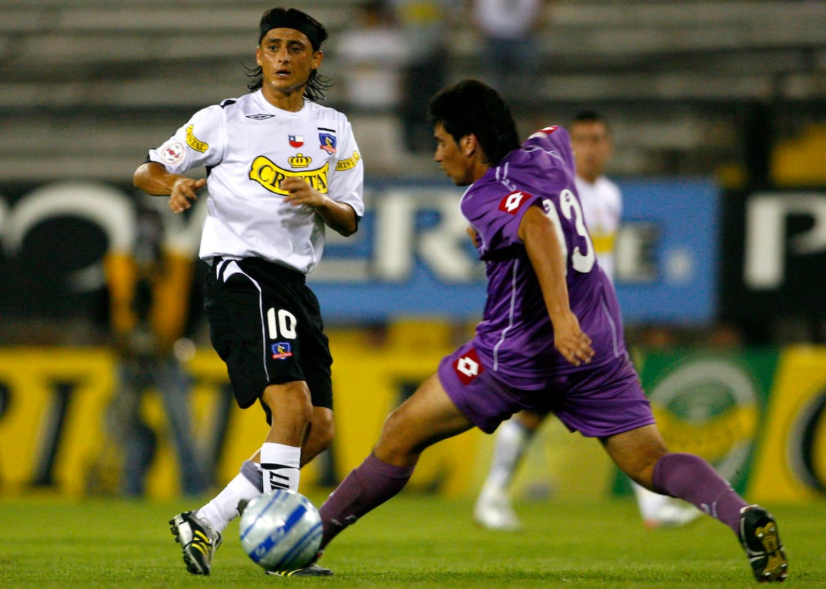 El colombiano ante Deportes Concepción en el Monumental