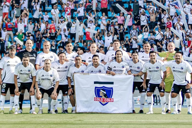 El ex jugador de Colo Colo le abre las puertas a volver a trabajar en la institución donde formó. Foto: Gira Centenario de Colo Colo.