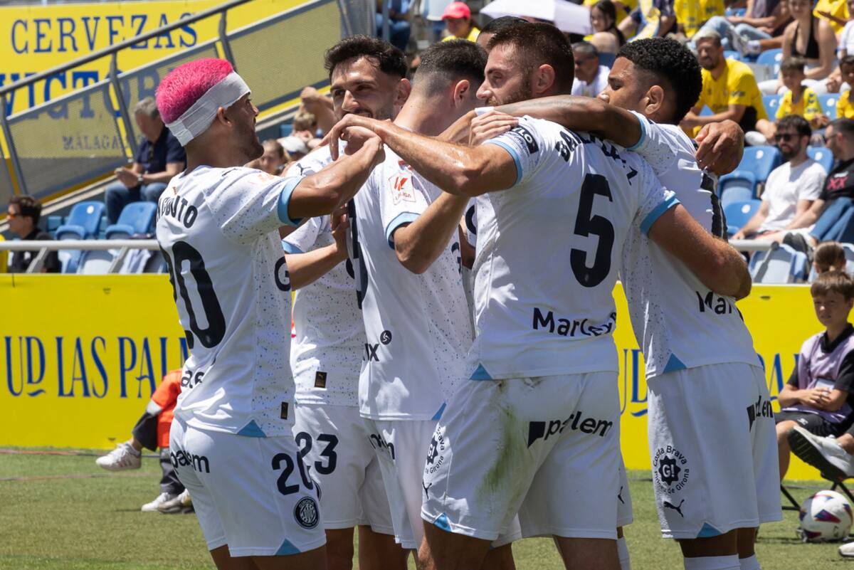 Arriesga el descenso debido a una disputa legal. Foto: EFE/ Quique Curbelo