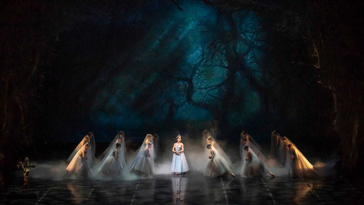 Disfruta de esta espectacular obra de ballet desde tu casa por la plataforma de Municipal Delivery. Créditos: Teatro Municipal de Santiago.