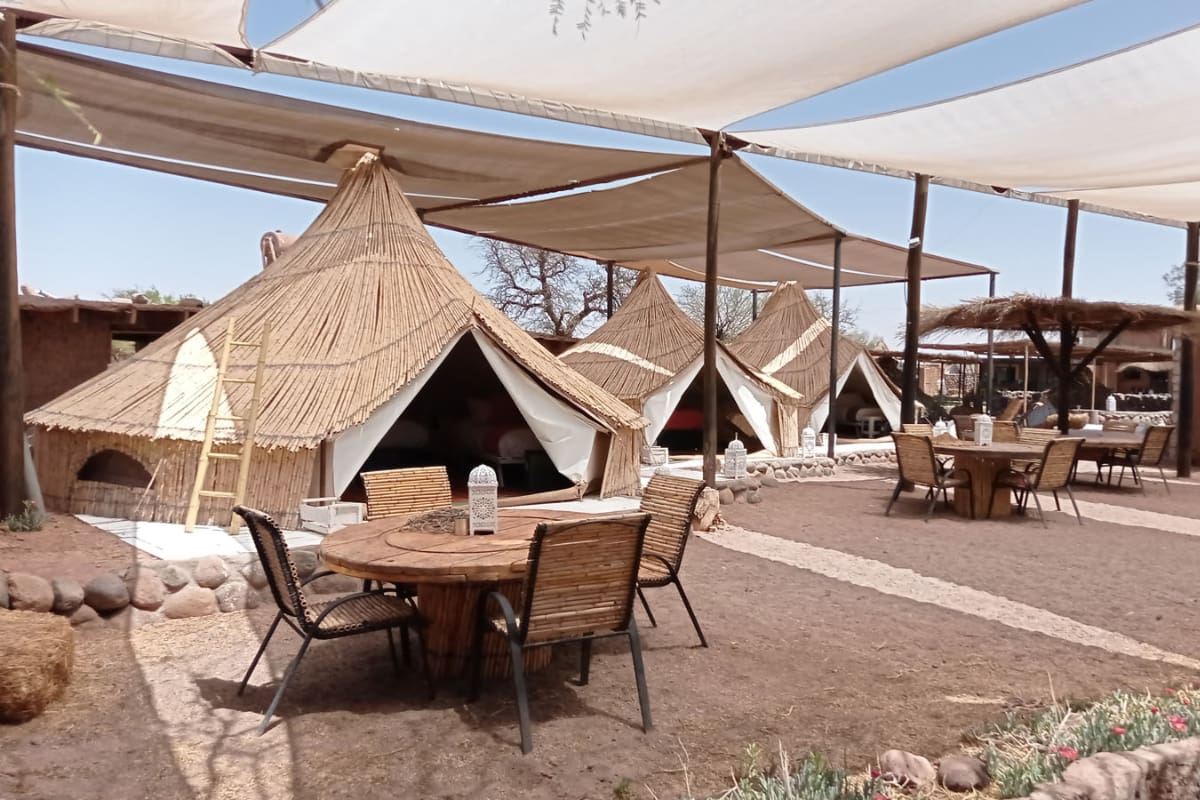 En el lugar, podrás disfrutar además de áreas comunes con quinchos, cocinas, y salas de estar, entre otros. Créditos: Atacama Loft.