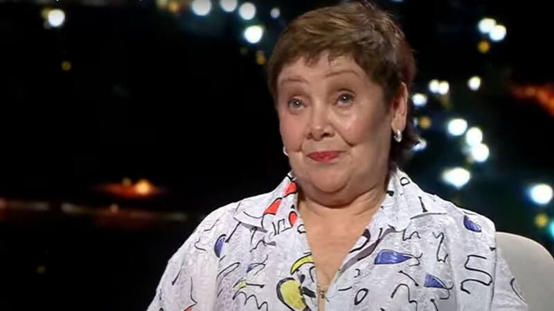 es una reconocida personalidad de televisión que sufre complejo momento económico.