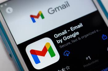 Con este truco podrás eliminar tus correos de Gmail con solo deslizar el dedo