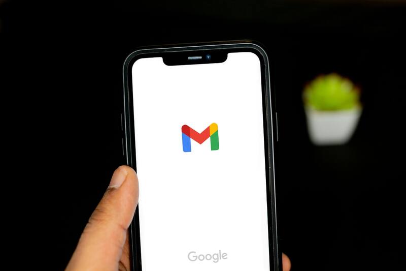 Ojo si es que tienes cuentas de Google.
