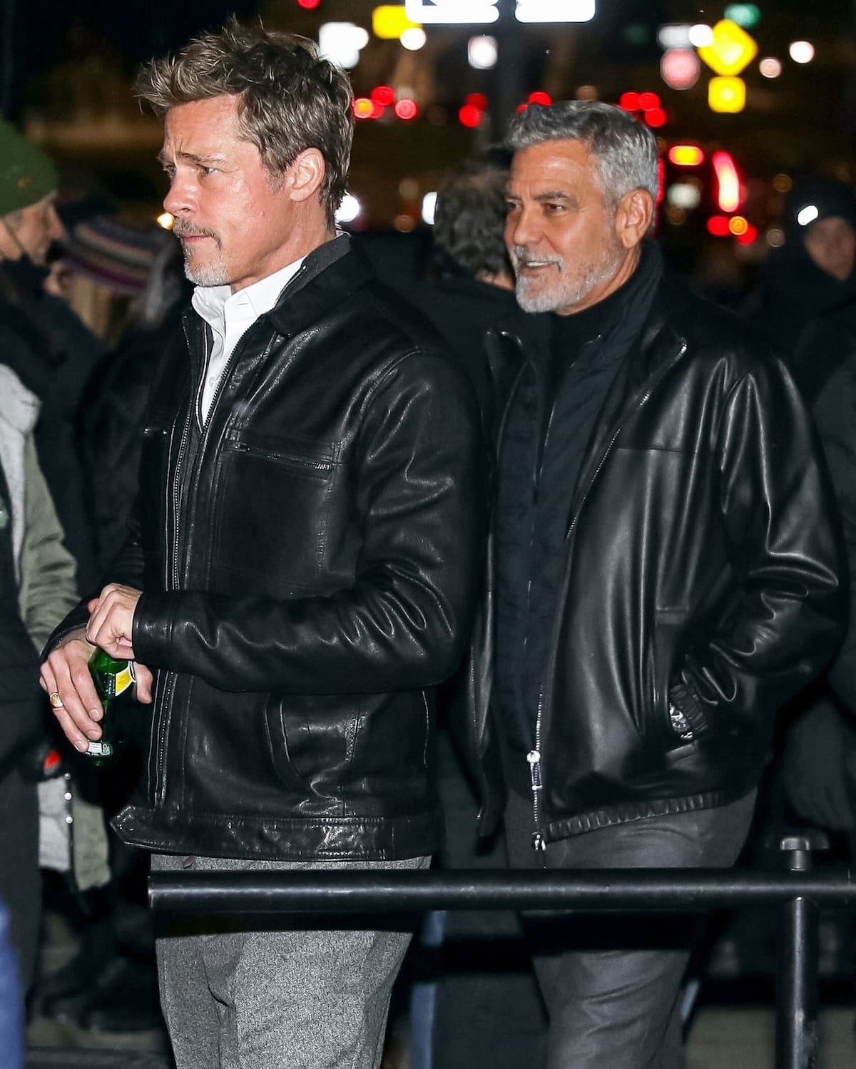 Goerge Clooney y Brad Pitt protagonizan "Lobos".