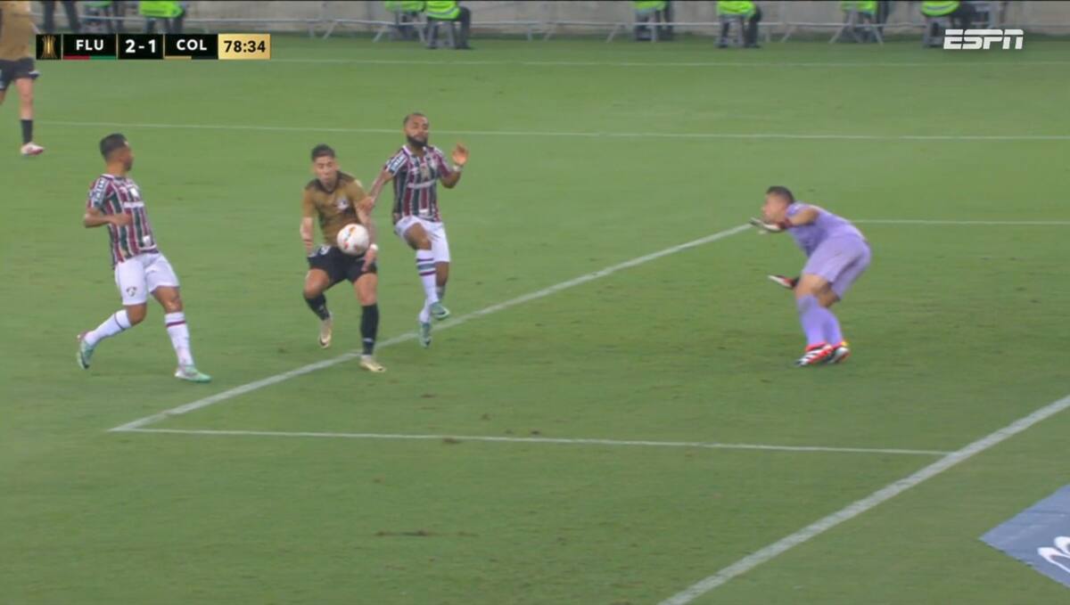 Gol anulado a Colo Colo vs Fluminense en Copa Libertadores