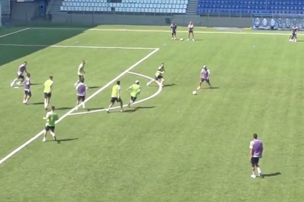 en el entrenamiento del FC Orenburg